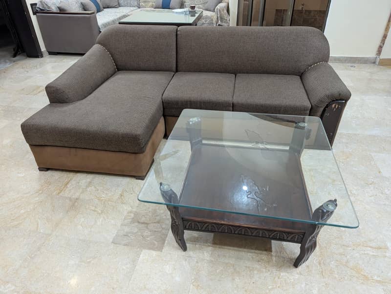L SHAPE GOLDEN SOFAA. + table combo. 0