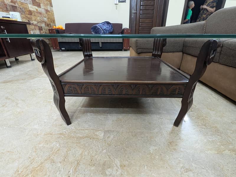 L SHAPE GOLDEN SOFAA. + table combo. 7