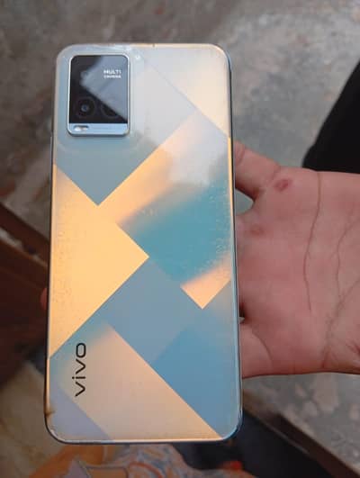 Vivo Y21
