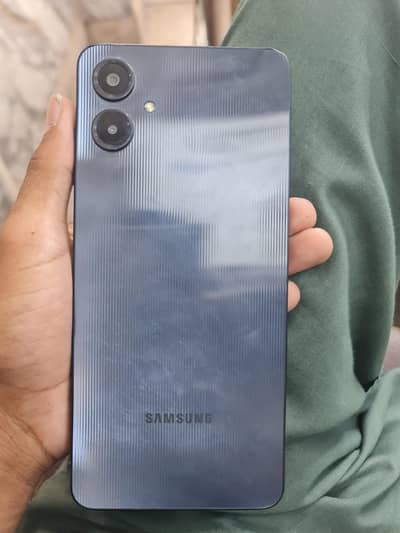 Samsung Mobile A06 under warranty