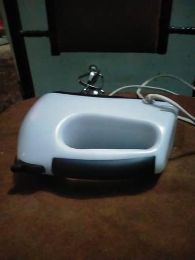 Scarlett Hand Mixer