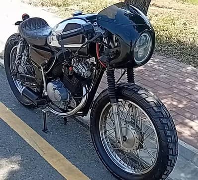 Suzuki GS 150 Upgraded into Cafe Racer | Suzuki GS 150 Modified
