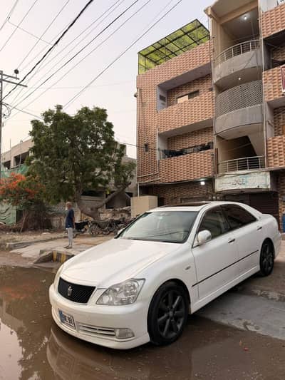 Toyota Crown 2004