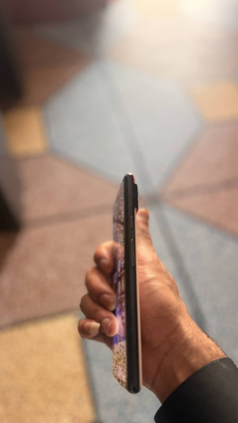 Google Pixel 6a 1