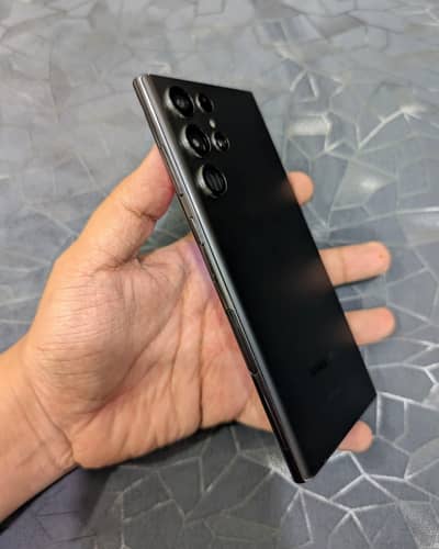 Samsung Mobile S22 Ultra sale and exchange possible