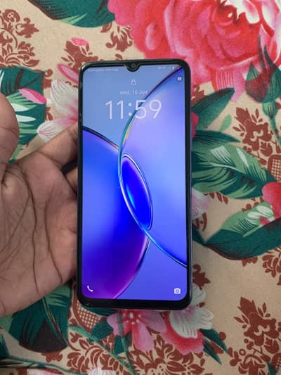 Vivo Y17s [1 Year Used] – Good Condition – Urgent Sale
