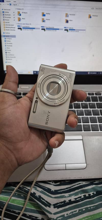 Sony DSC-W830