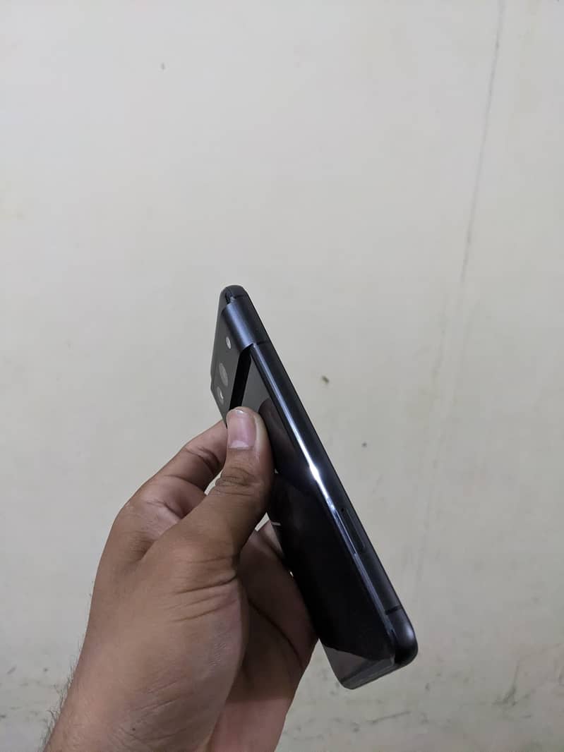 Google Pixel 8 2