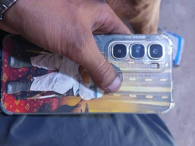 Infinix Hot 60i