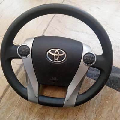 multimedia steering