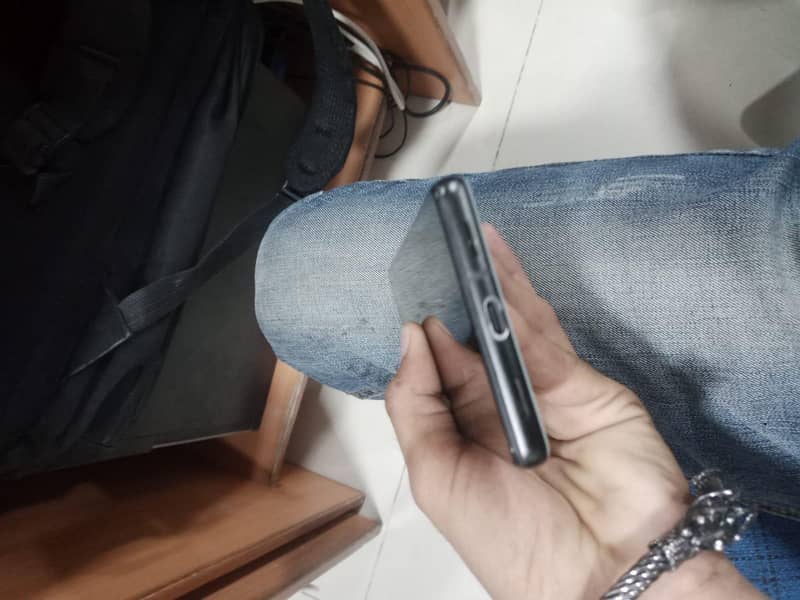 Google Pixel 6a 5