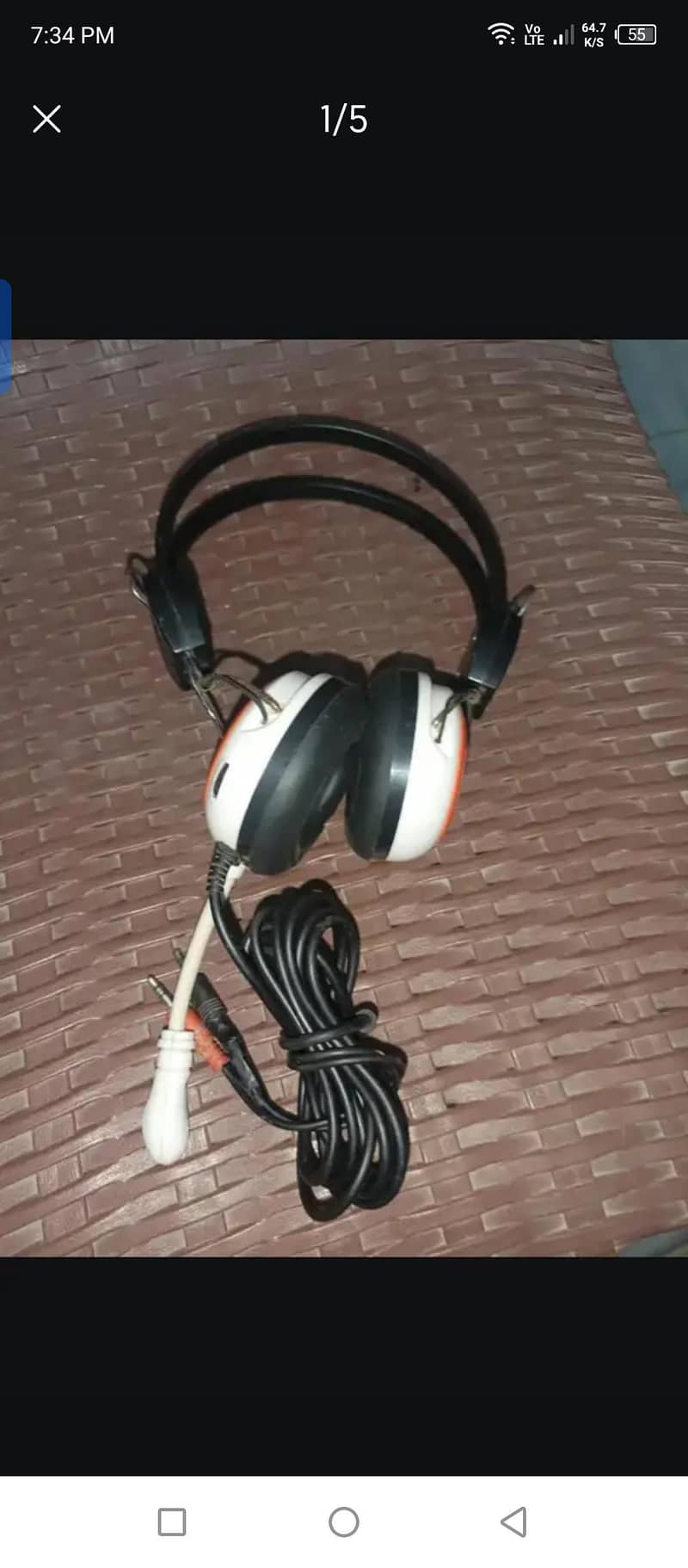 headphones 0