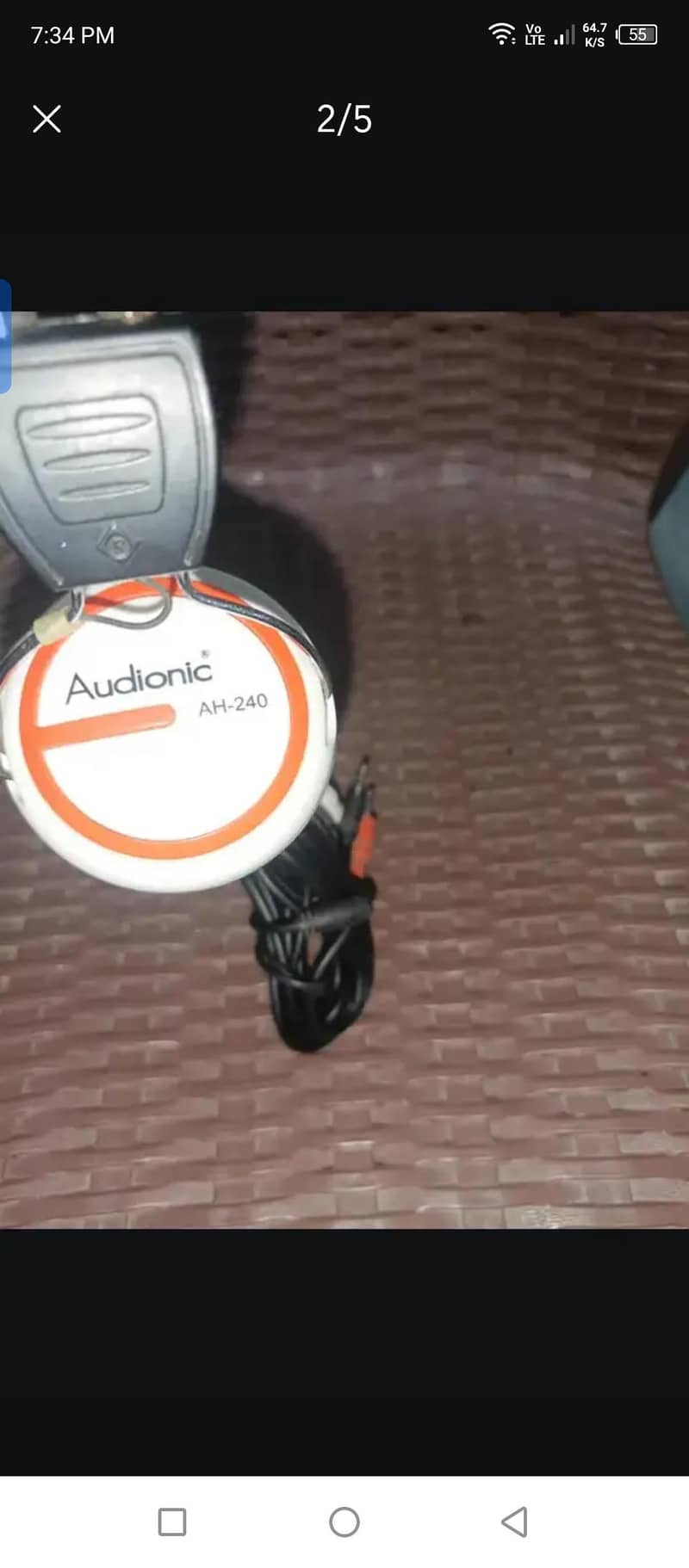 headphones 1