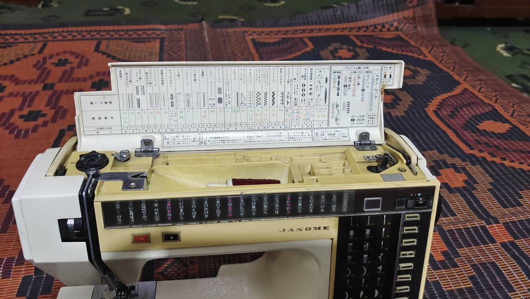 Janome Memory Craft 6000 Computer Machine 1