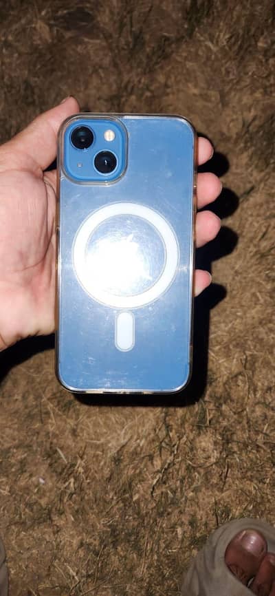 Apple iPhone 13