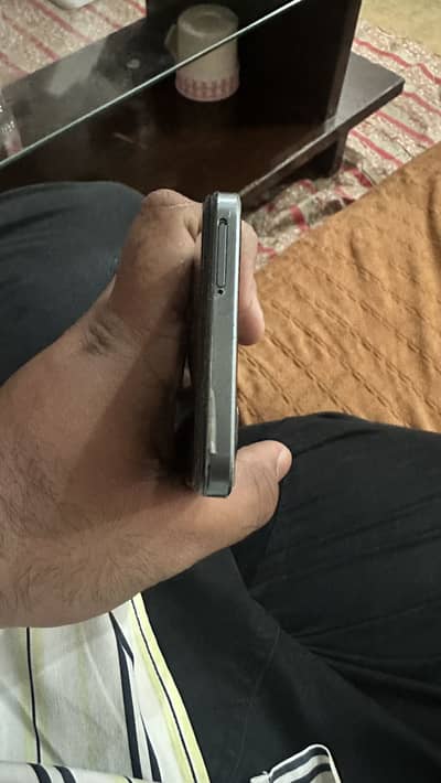 Vivo Y17s