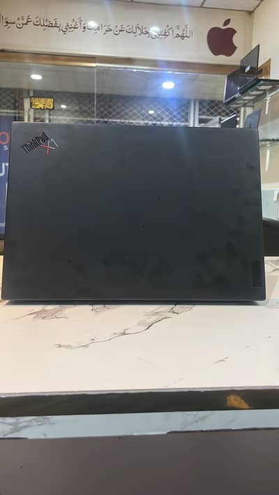 Lenovo thinkpad x1  carbon i7.11th generation high working laptop