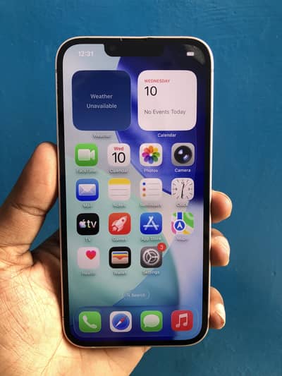 Apple iPhone 13