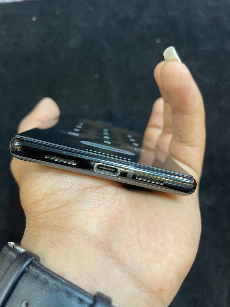 Google Pixel 6 Pro 2