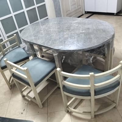 dinning table and chairs