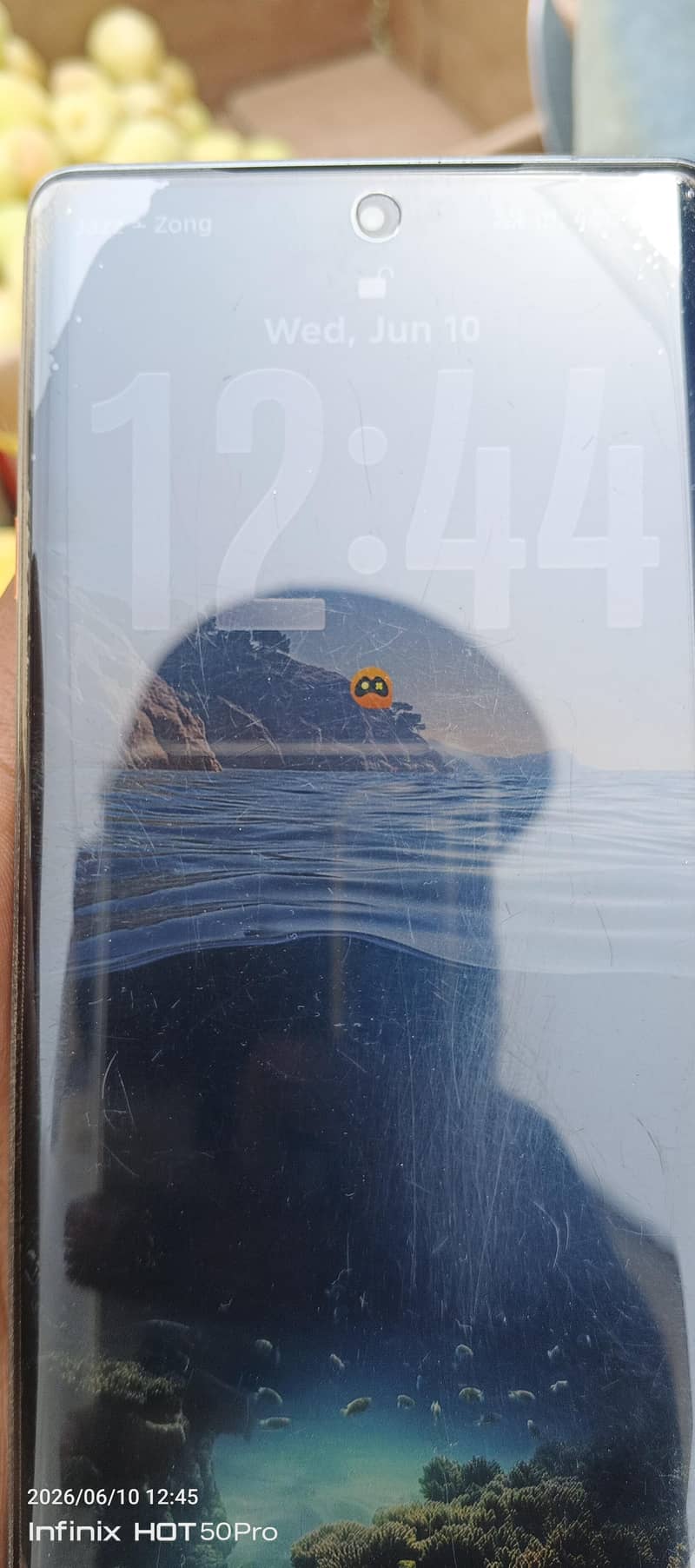 Tecno CAMON 40 Pro 1