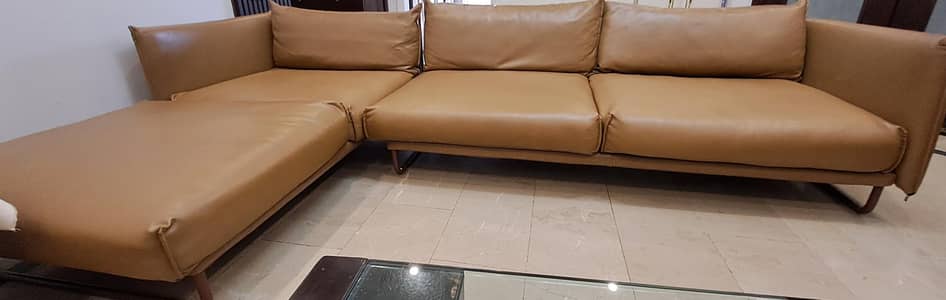L-Shape Leather Sofa (Camel/Mustard Brown) – Great Condition