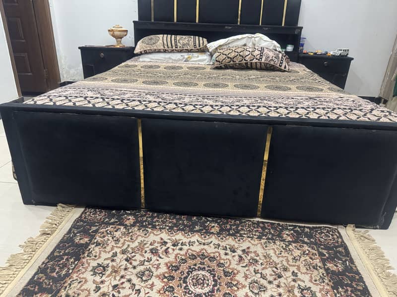 Black Bed set 1