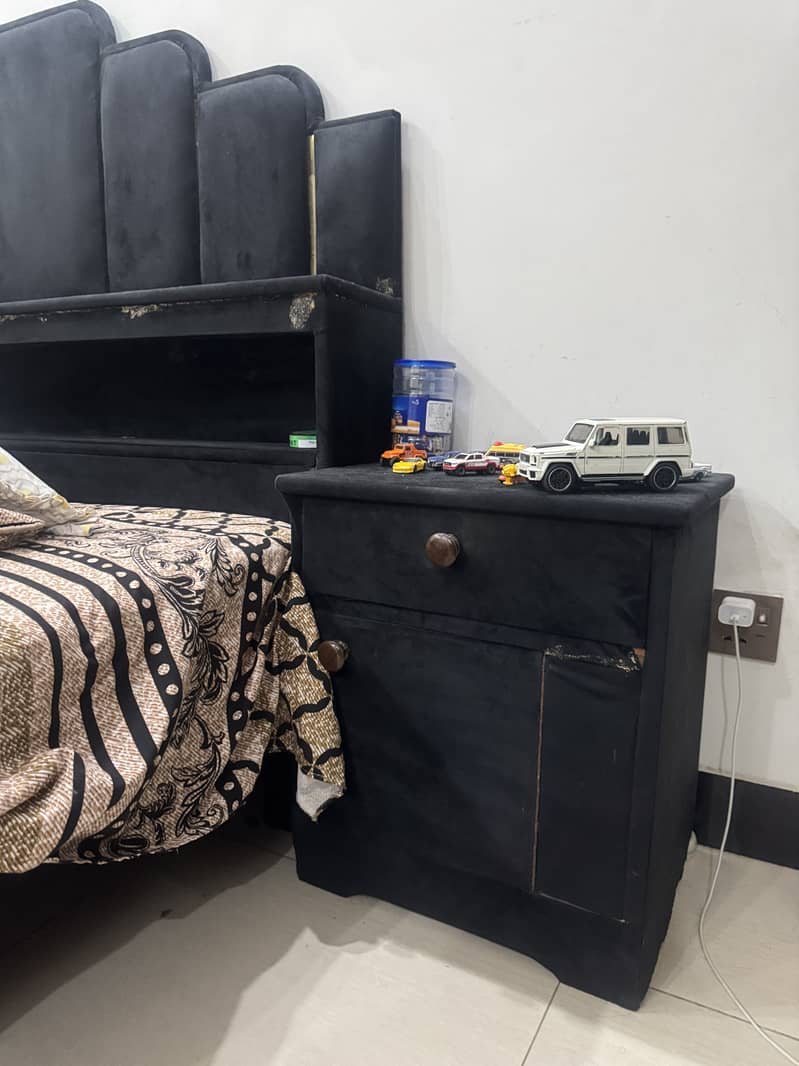 Black Bed set 3