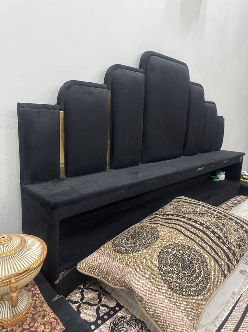 Black Bed set 6