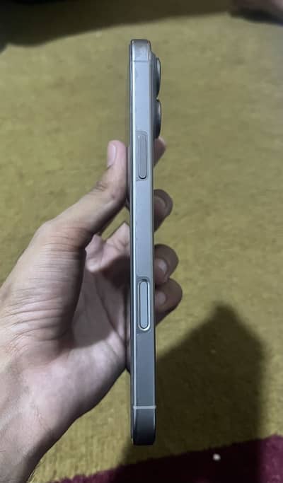 Apple iPhone 16 Pro Max