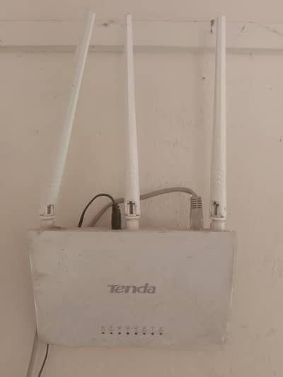 Tenda Wireless  internet connection System (Modem+Adopter+dish)