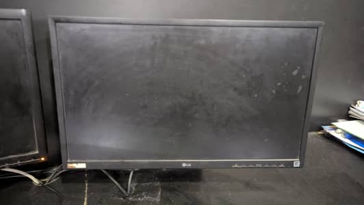 Dell 24' slim Led 2k Moniter
