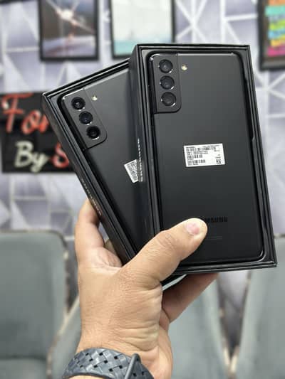 Samsung S21 Plus 8GB/128GB Pta Approved C 10/10 condition