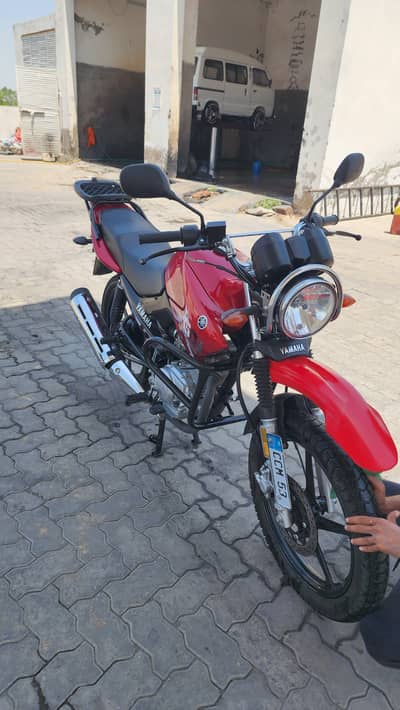 Yamaha YBR 125G 2023