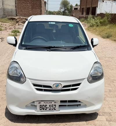 Daihatsu Mira 2016