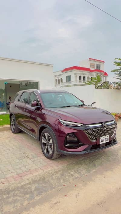 Changan Oshan X7 Future Sense