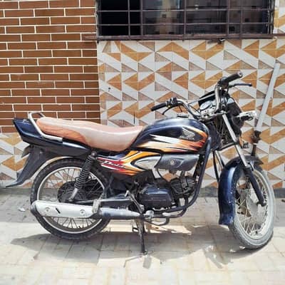 Honda Pridor 100cc 2017 – Good Condition | Original Documents