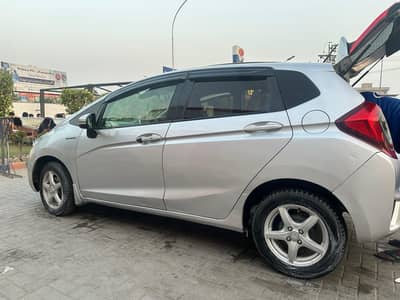no any work just buy and drive no any work requrad. price final hain.