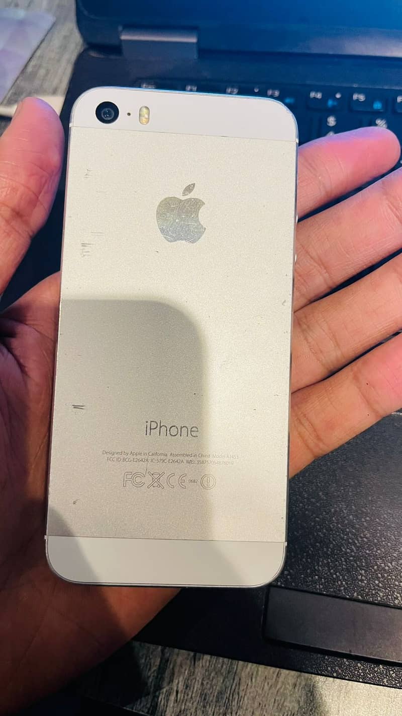 Apple iPhone 5c 7