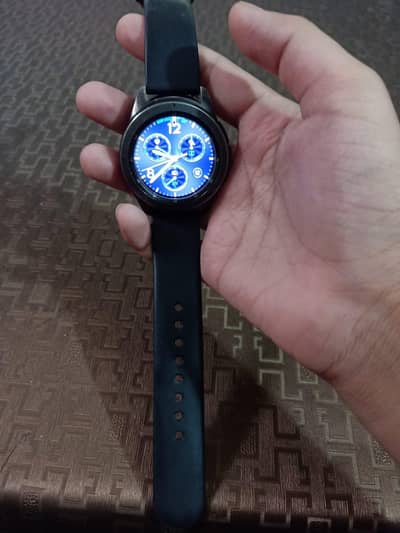 Samsung galaxy watch model model# (5cad) SM-R810 in good condition.