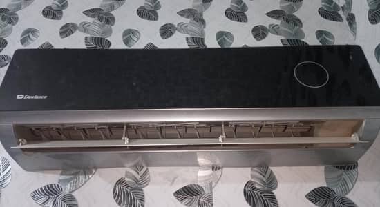 Dawlance Black & Grey color Split Ac