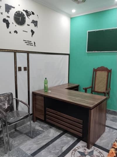 Office Table and Chair with extra chairs