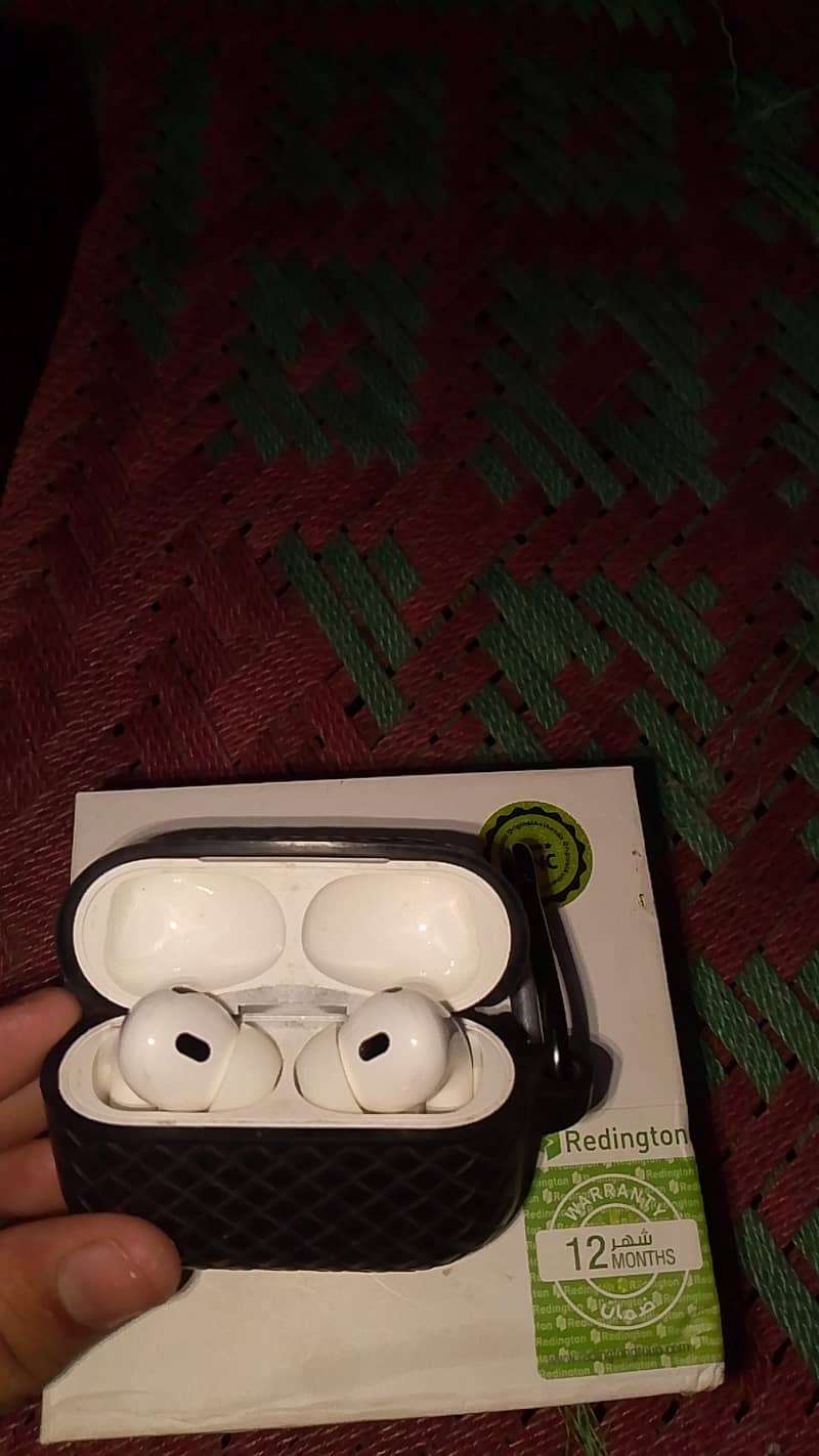 earphone 1