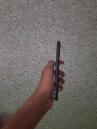 Apple iPhone XR