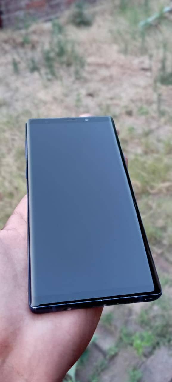 Samsung  Note 9 1