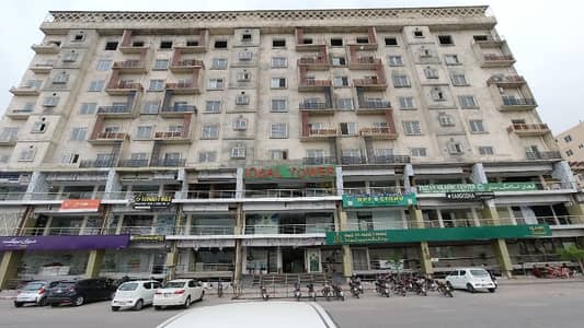 Prime Location 450 Square Feet Flat For rent In Rs. 25000 Only