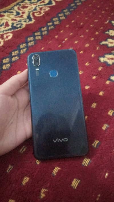 Vivo Y11