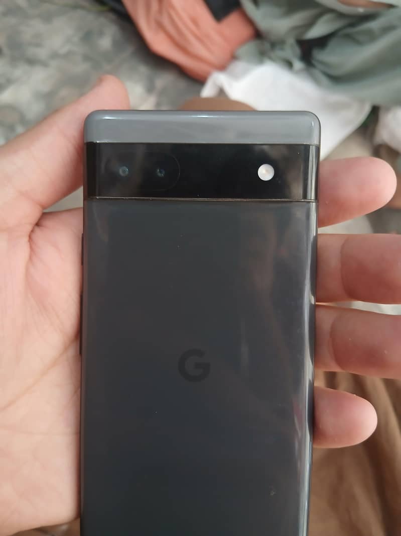Google Pixel 6a 1