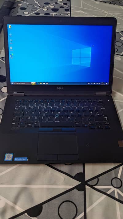 Dell Latitude E7470 - Core i5 6th Generation - 8/256