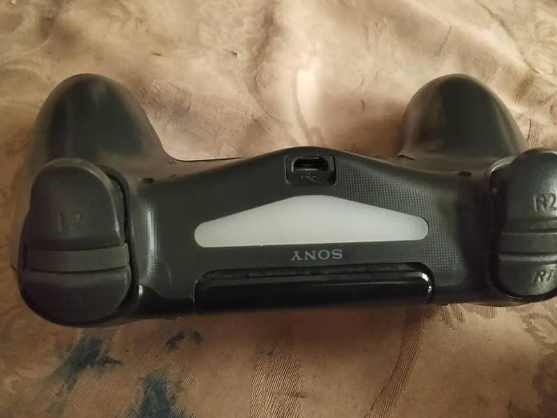 ps 4 controller 1